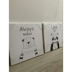 2 nieuwe canvas kinderschilderijtjes samen €5,00