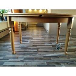Eettafel ovaal uittrekbaar
