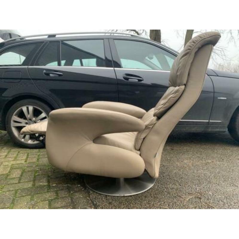 Knudsen relaxstoel - relax fauteuil - draaifauteuil