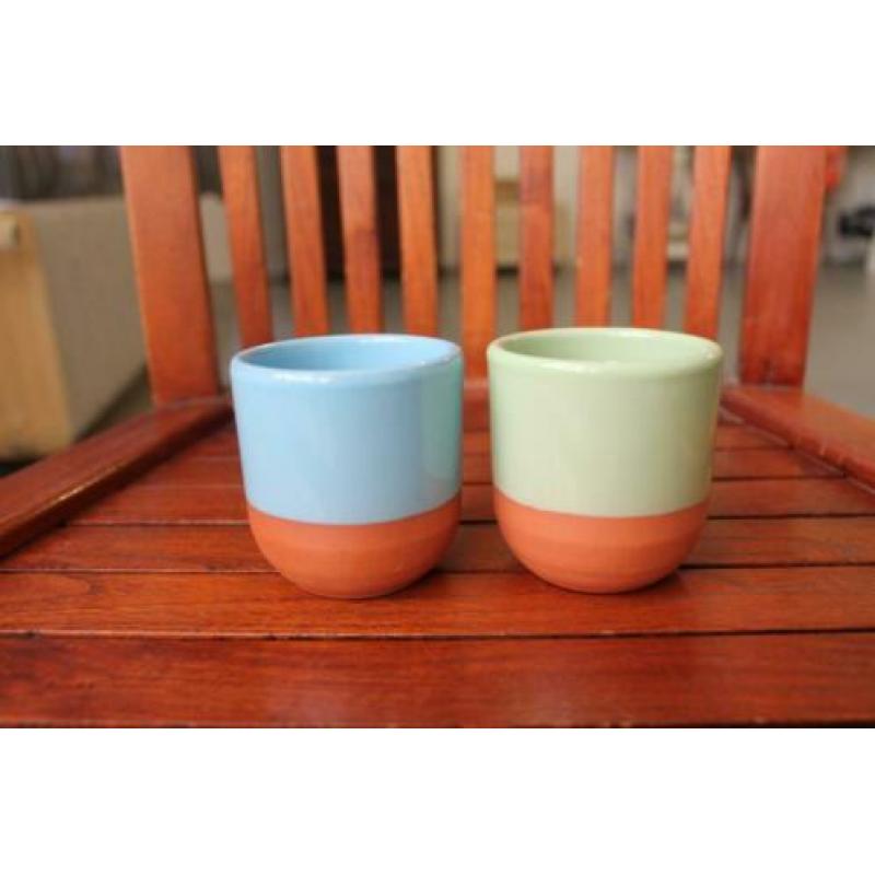 Setje van 2 aardewerk/keramieken kopjes - Blauw en groen