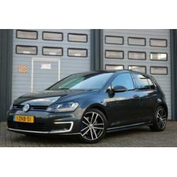 Volkswagen Golf 1.4 TSI GTE Xenon G-navi Panodak Ecc Pdc Pri