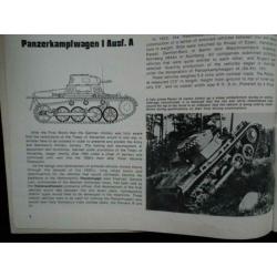 Squadron 10, Leichte Panzer in action
