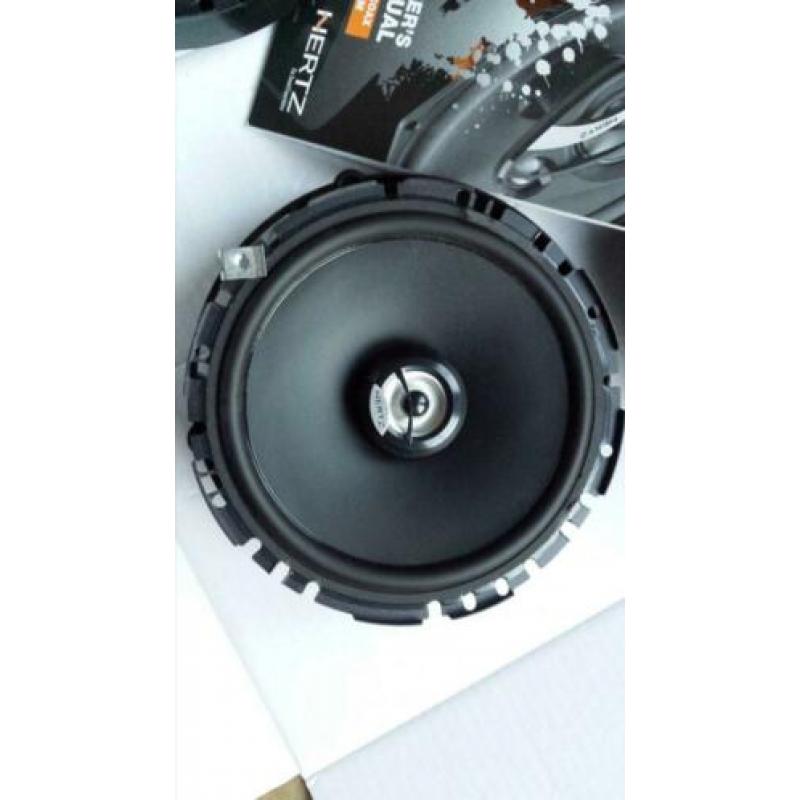 Autospeakers van Hertz 100 Watt