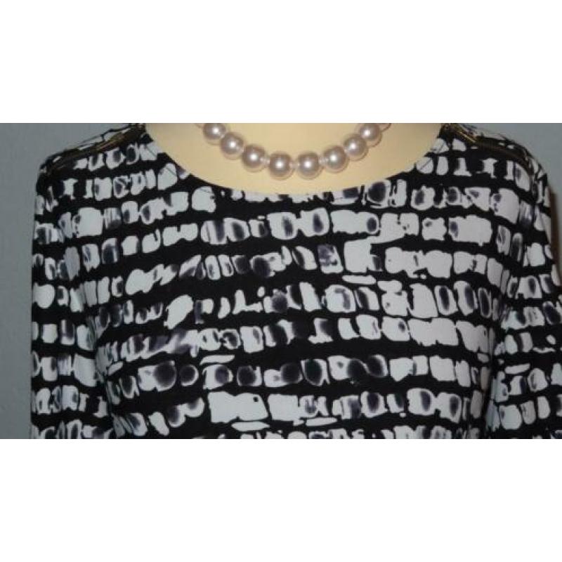 SMASHED LEMON super vrouwelijke jurk XL = 42 44 L