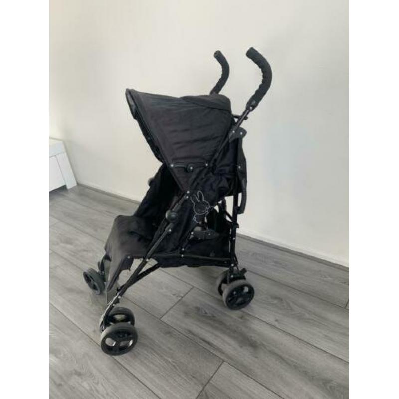 Buggy / kinderwagen zwart nijntje