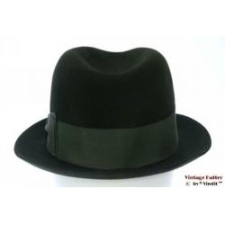 Vintage Gleufhoed Anton Fischer zwart met groene band 56