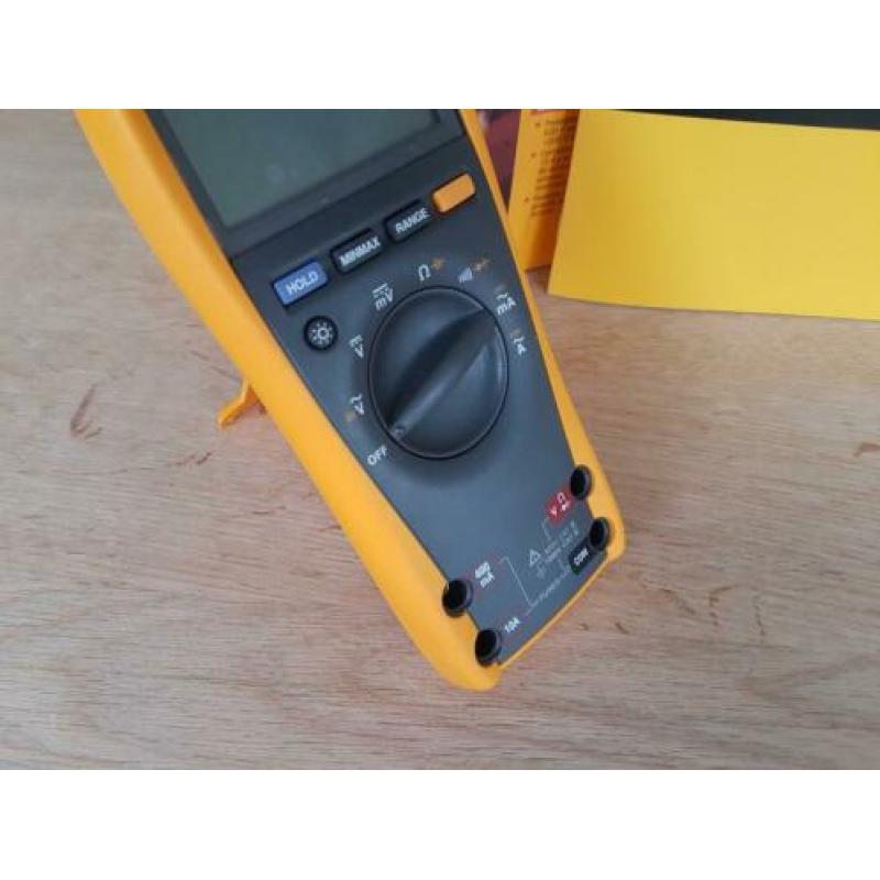 Fluke 77 IV / 77-4 autorange multimeter AC/DC 1000V - NIEUW