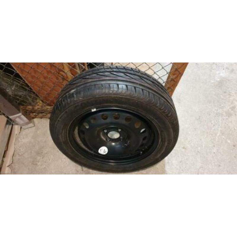 Reserve autoband nieuw met velg