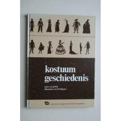 A.E. de Wit, KOSTUUM GESCHIEDENIS