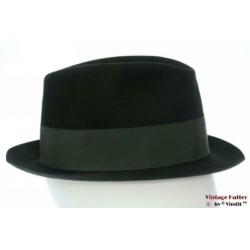 Vintage Gleufhoed Anton Fischer zwart met groene band 56