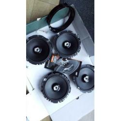 Autospeakers van Hertz 100 Watt