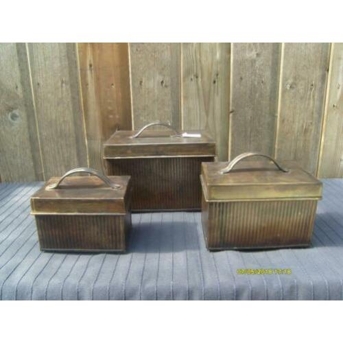 NIEUW - 50 % KORTING - kistjes, vintage, set van 3