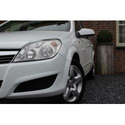 OPEL Astra 1.6 16V ST.WGN 85KW Business /Cruise /Airco /Trek