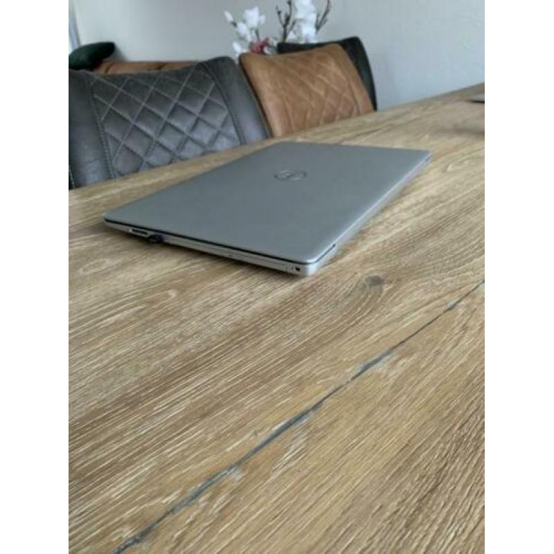 Dell Inspiron 5000