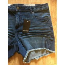 Nieuw stretch jeans broekje / korte spijkerbroek mt 40