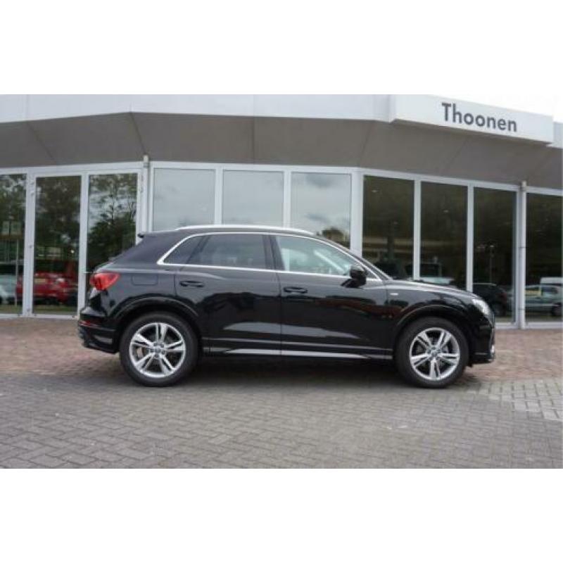 Audi Q3 35 TFSI S Line Pro Line S, Panoramadak, Virtual Cock