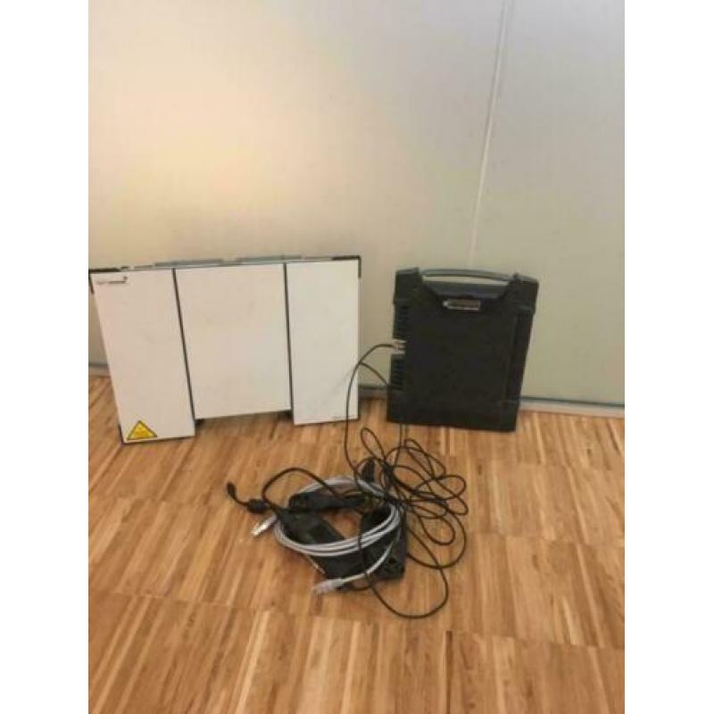 Thrane & Thrane Explorer 700