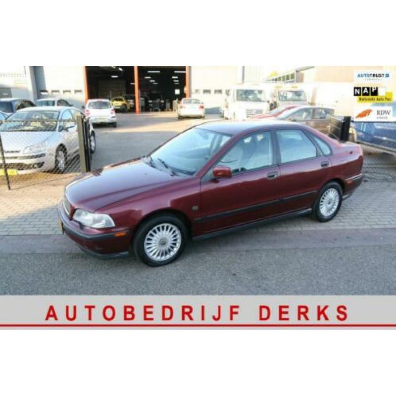 Volvo S40 1.8 Comfort Automaat Airco 5drs APK