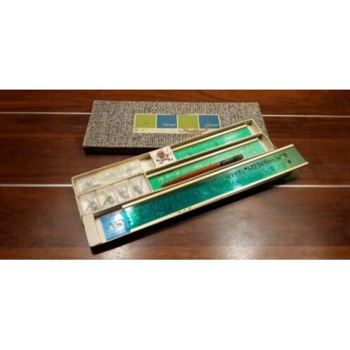 Ahrend sjabloon set vintage.