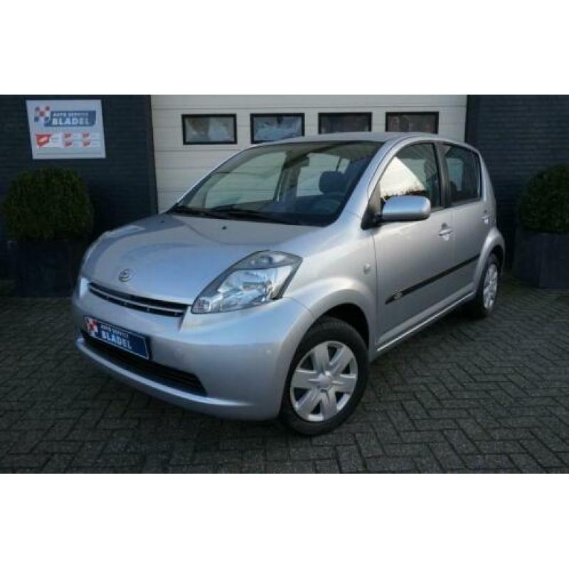 Daihatsu Sirion 2 1.0-12V Premium Airco !