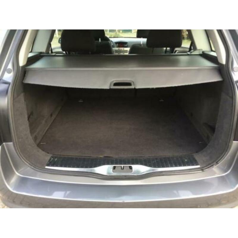 Peugeot 307 SW 2.0 HDi Premium PANORAMADAK *CLIMA