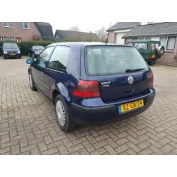 Volkswagen Golf 1.6 Comfortline Airco, Nieuwe apk t/m 20-02-