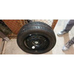 Reserve autoband nieuw met velg