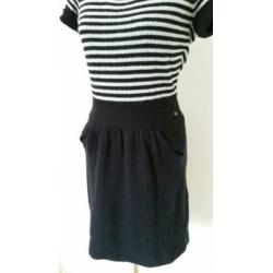 Jurk48 - Sjieke HILFIGER jurk met gestreept lijfje maat S (
