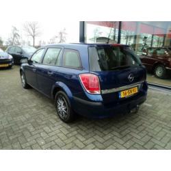 Opel Astra Wagon 1.8 Business ruime stationwagon met trekhaa