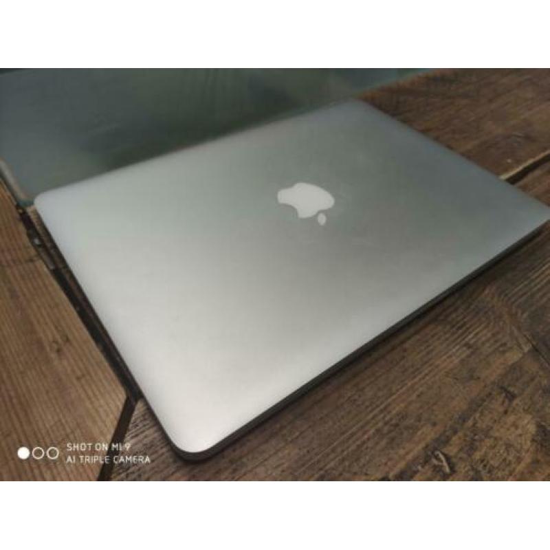 MacBook Pro Retina 13" Late 2013 - i5 2,4GHz, 8GB, 128GB SSD
