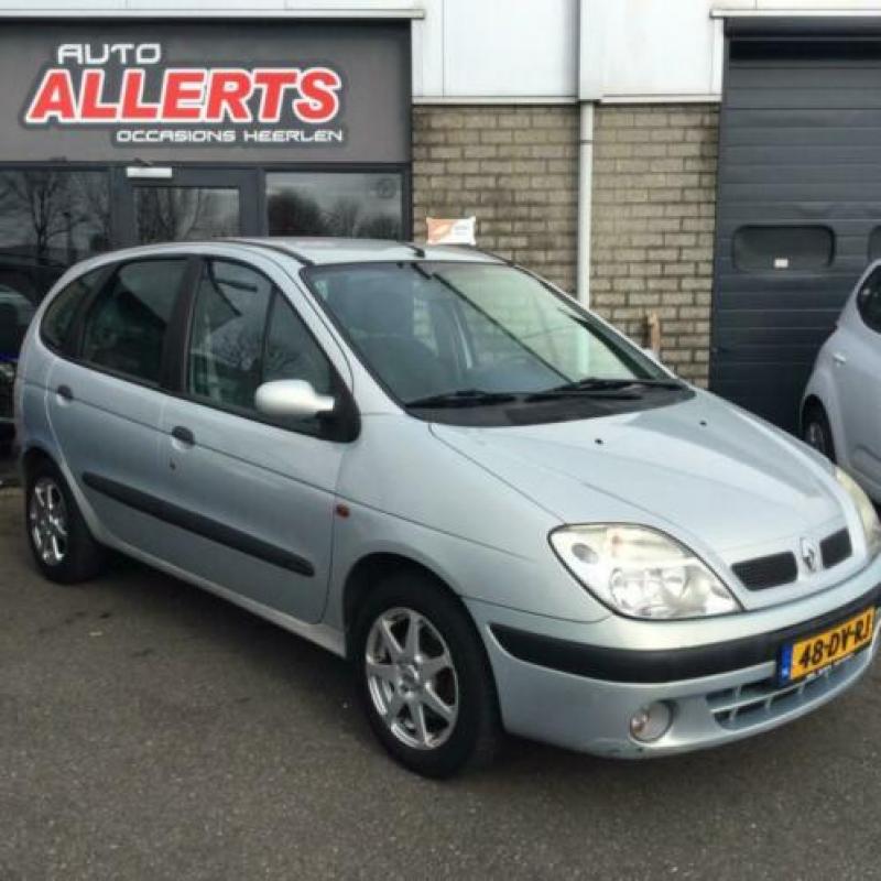 Renault SCENIC MÉGANE SCÉNIC RT 1.6 16V