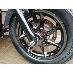 HARLEY-DAVIDSON SOFTAIL SLIM S FLSS (bj 2016)