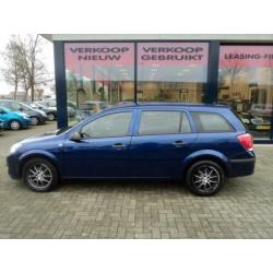 Opel Astra Wagon 1.8 Business ruime stationwagon met trekhaa
