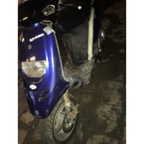 50cc 4t wheelie tph cross scooter/brommer