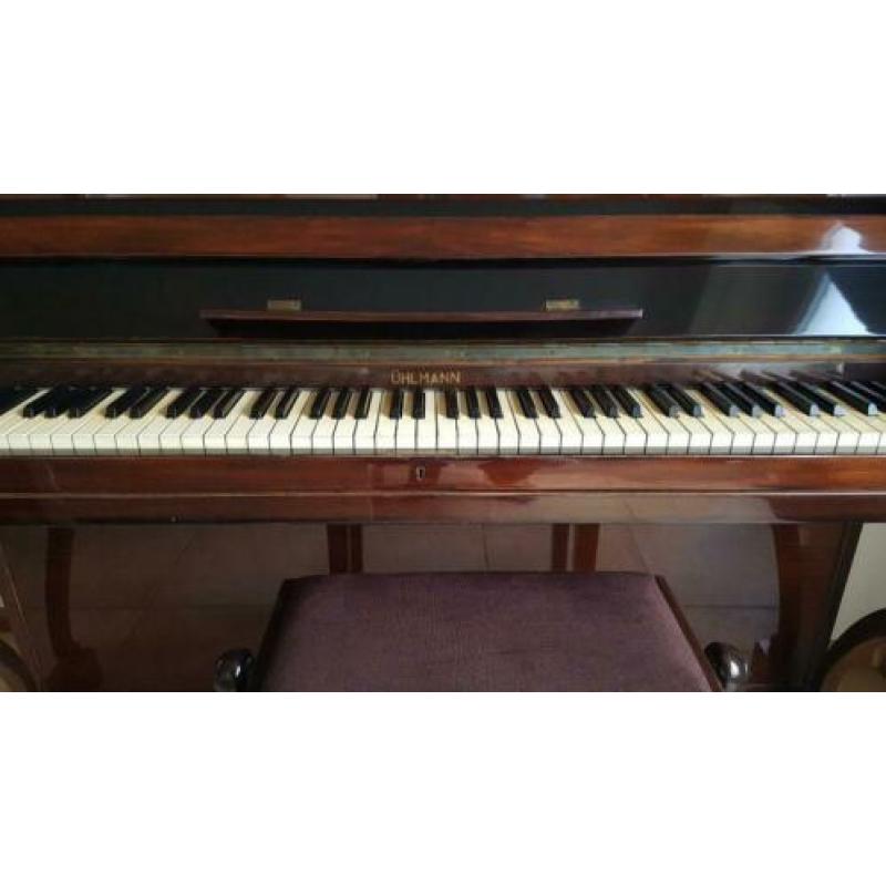 Zeer fraaie Ühlmann bruine (noten) hoogglans piano