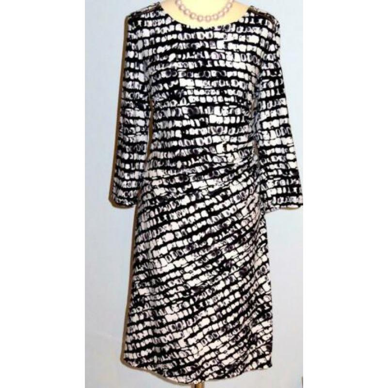 SMASHED LEMON super vrouwelijke jurk XL = 42 44 L
