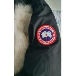Canada goose jas maat XL