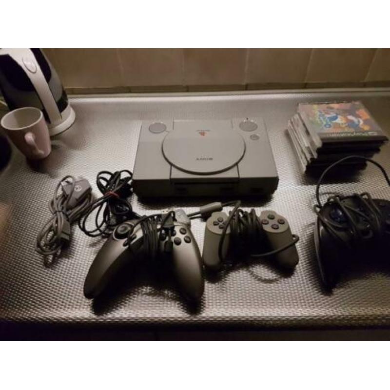 Sony PlayStation met 30 spelen