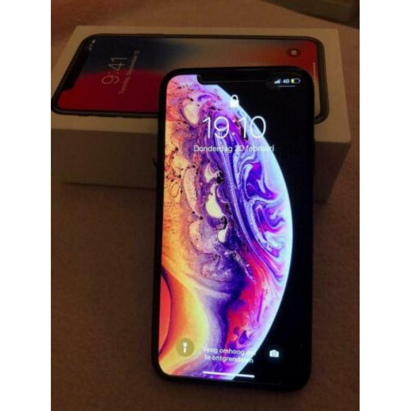 Te koop: iPhone X zwart ZGAN 64GB
