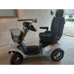 Practicomfort de luxe Scootmobiel , vlot model ; goede staat