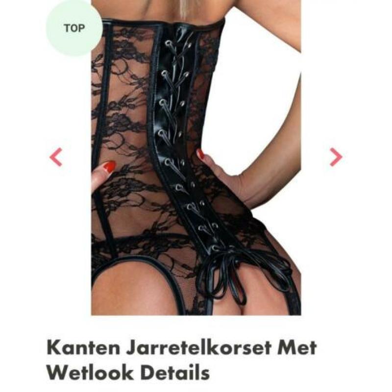 Mooie bustier wetlook