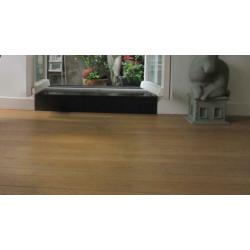 prachtige massief eiken vloerdelen Amerikaans grenen 55 m2