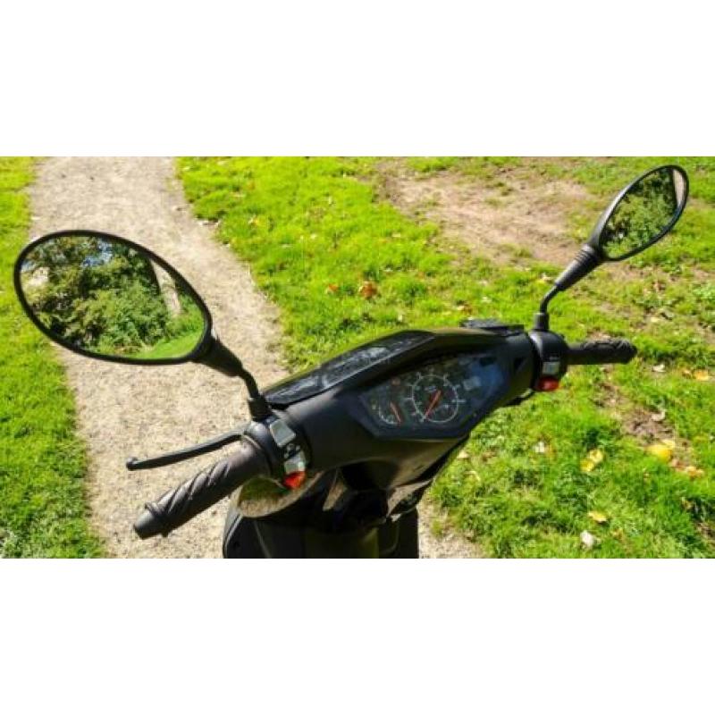 Nette scooter, 590 km op teller