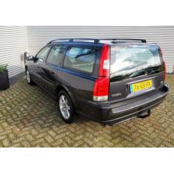 Volvo V70 2.4 170pk AUTOM. CLIMA CRUISE TREKHAAK (bj 2001)