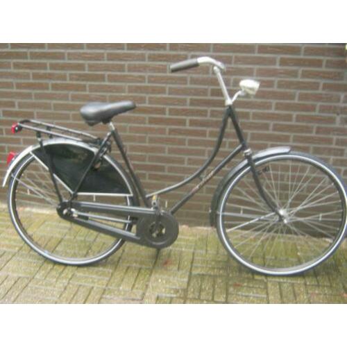 mooie stevige omafiets 28 inch limet classic