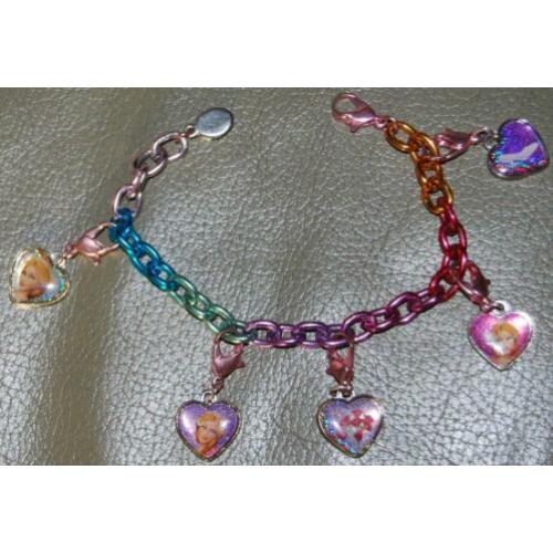 Efteling bedelarmband met 5 bedels prinsessen.