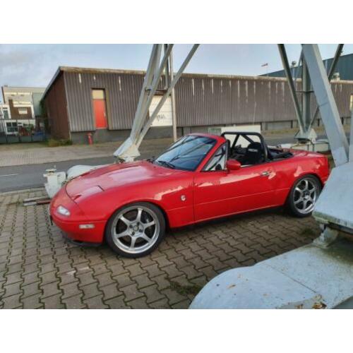 ONE OF A KIND Mazda MX5 1.6 Turbo +200 PK Flyin' Miata