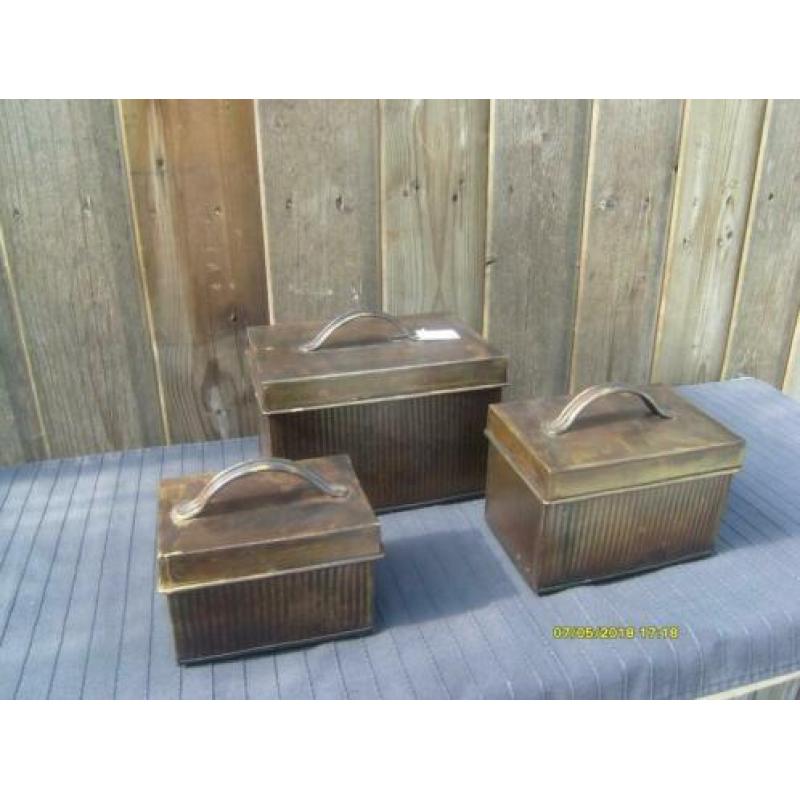 NIEUW - 50 % KORTING - kistjes, vintage, set van 3