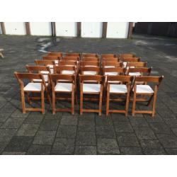 Houten klapstoelen
