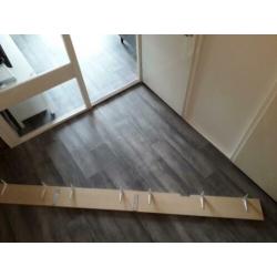planken met beugel